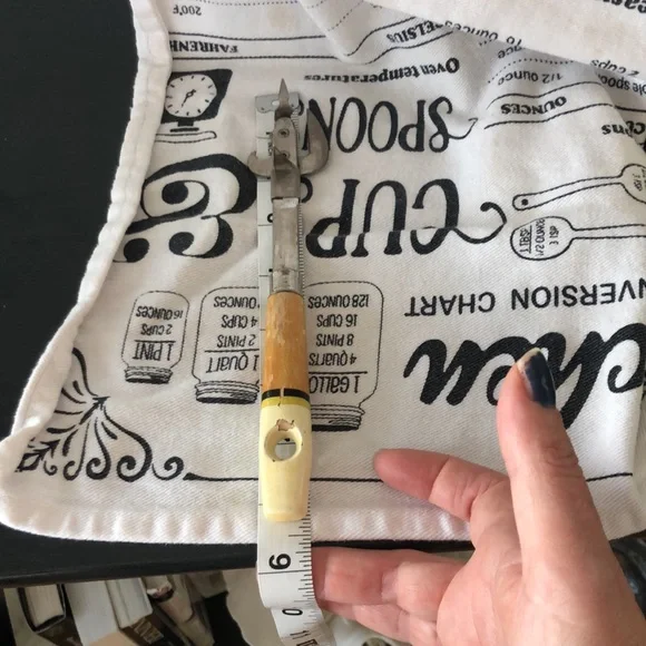 Antique Kitchen Tools - Picture 5 of 10